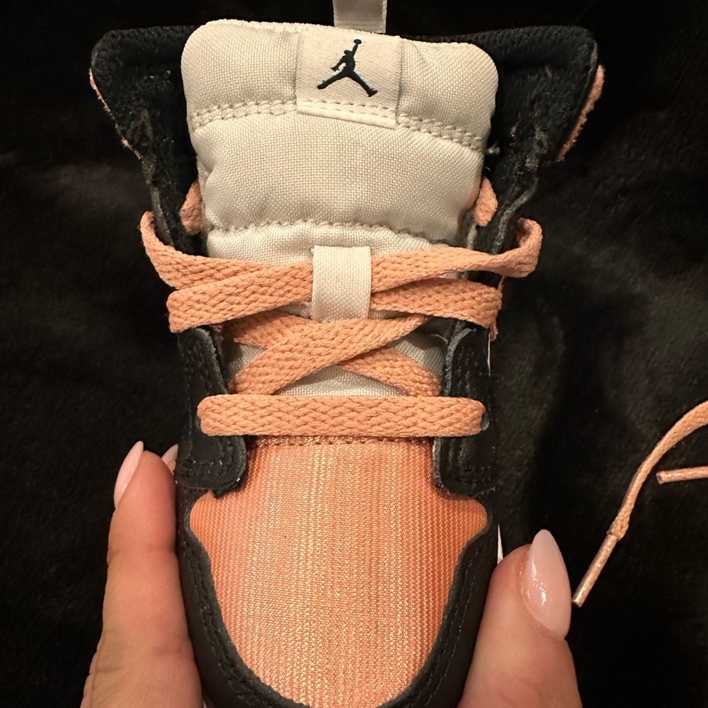 AUTHENTIC NWT from StockX-JORDAN 1 MID GS “LIGHT MADDER ROOT" 6C - Picture 9 of 16
